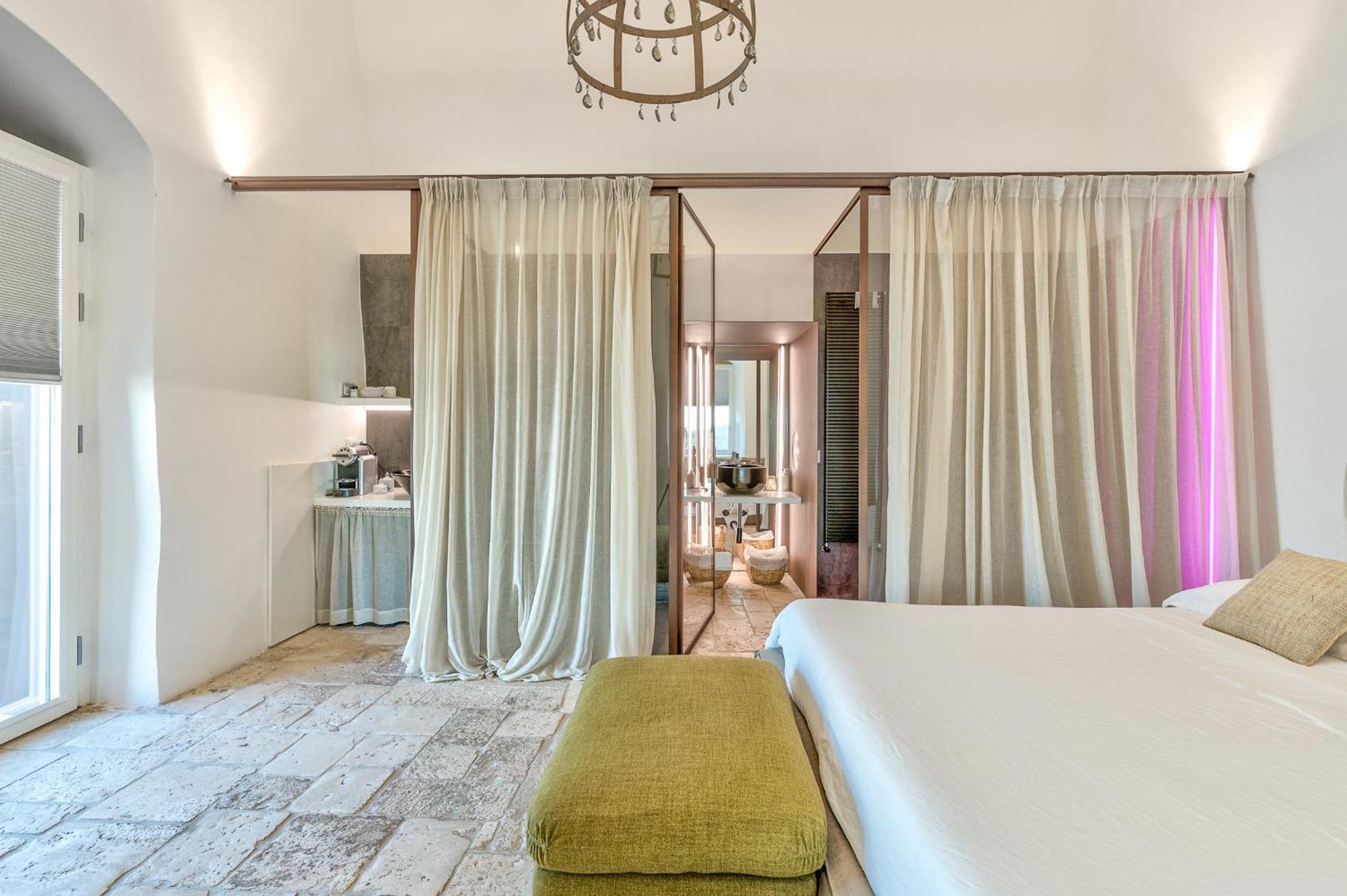 Arya Nobile Dimora Hotel กาโรวิญโญ ภายนอก รูปภาพ